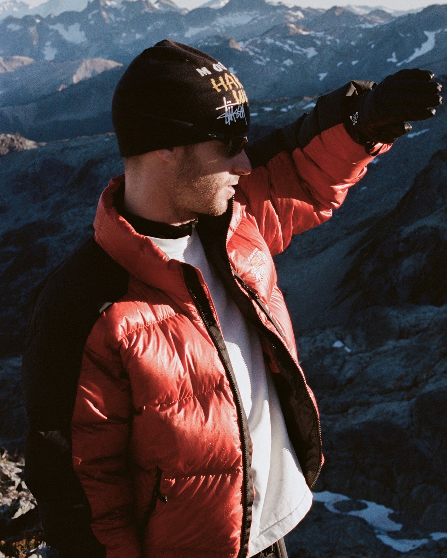 STÜSSY & MOUNTAIN HARDWEAR SUBZERO™ DOWN JACKET